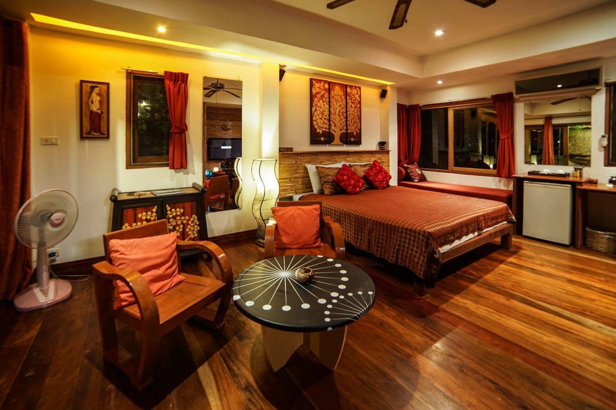 Bed and Breakfast La Cigale Ko Tao Exterior foto
